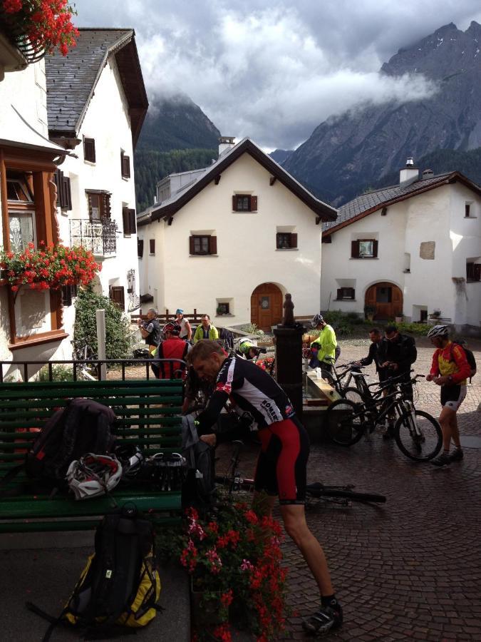 Appart hôtel & Chasa Valar Scuol